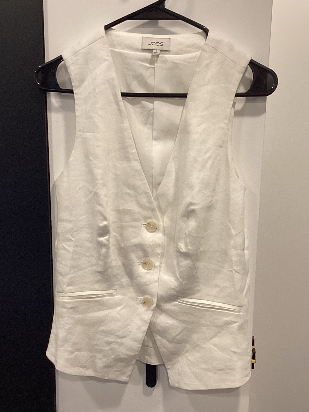 Joe's Jeans White Sleeveless Button-Front Linen Vest
